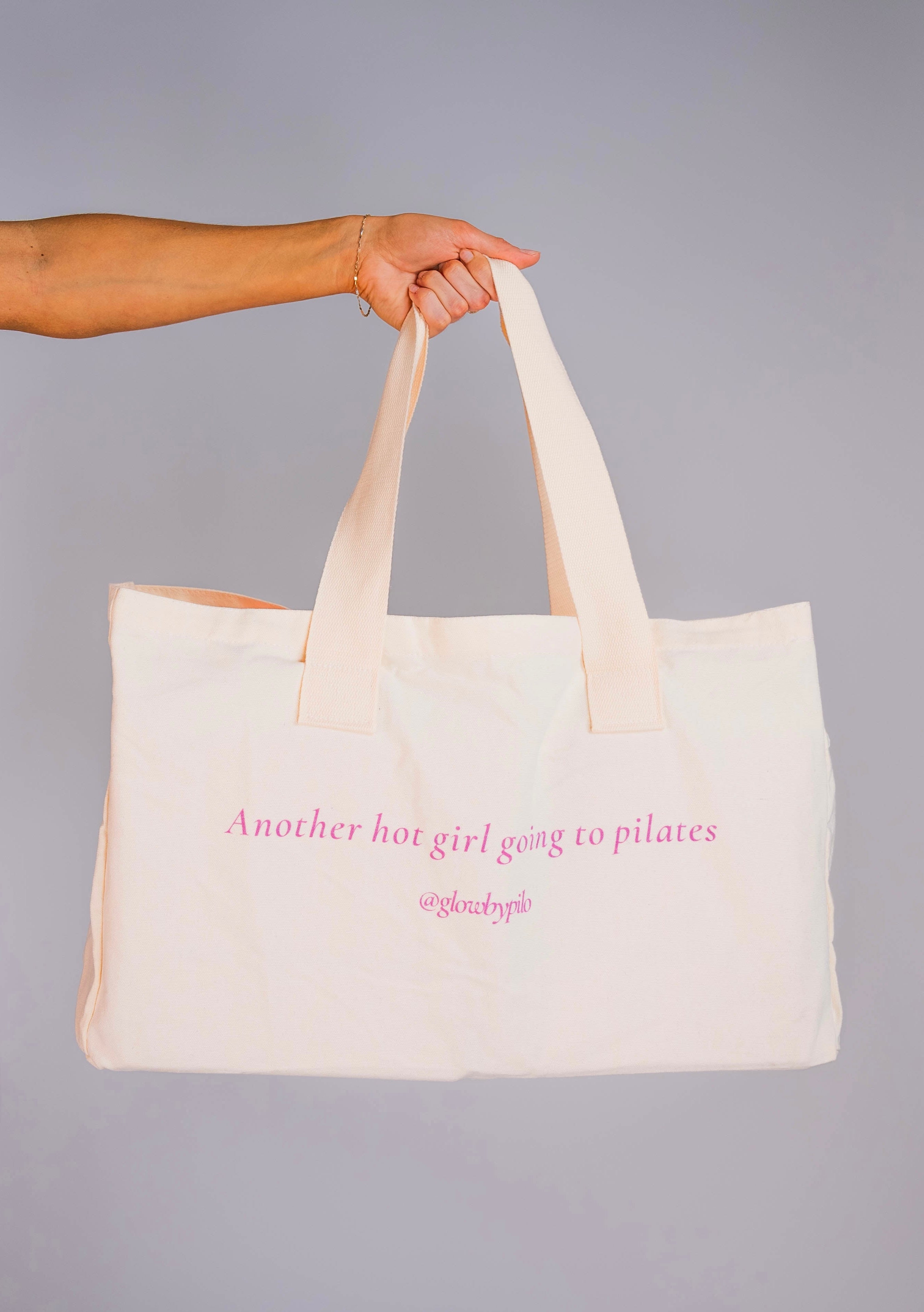 The hot girl tote bag